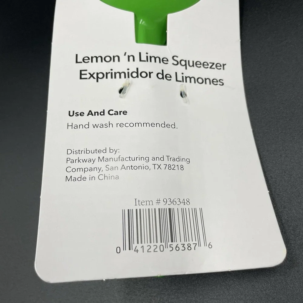 Green Citrus Squeezer - Manual Juicer- Lemons Limes- Heavy Duty Cast Aluminum